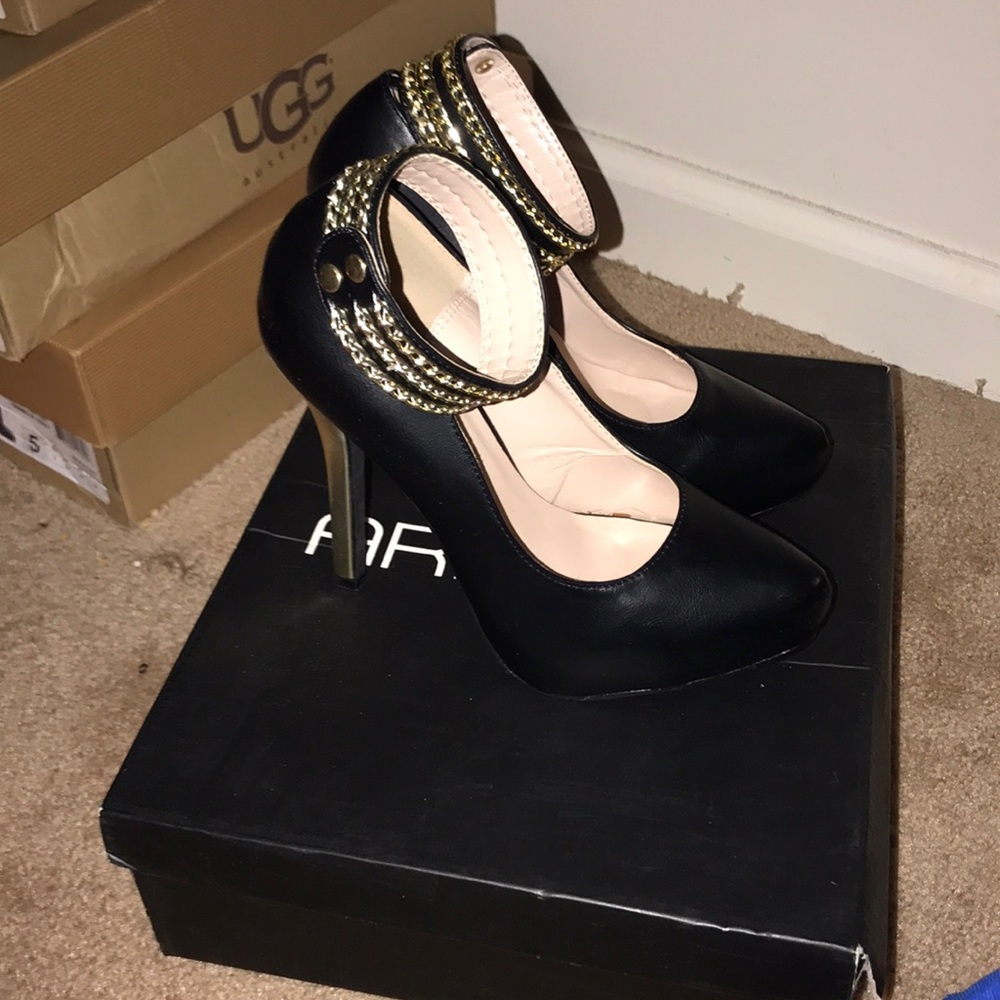 Black heels